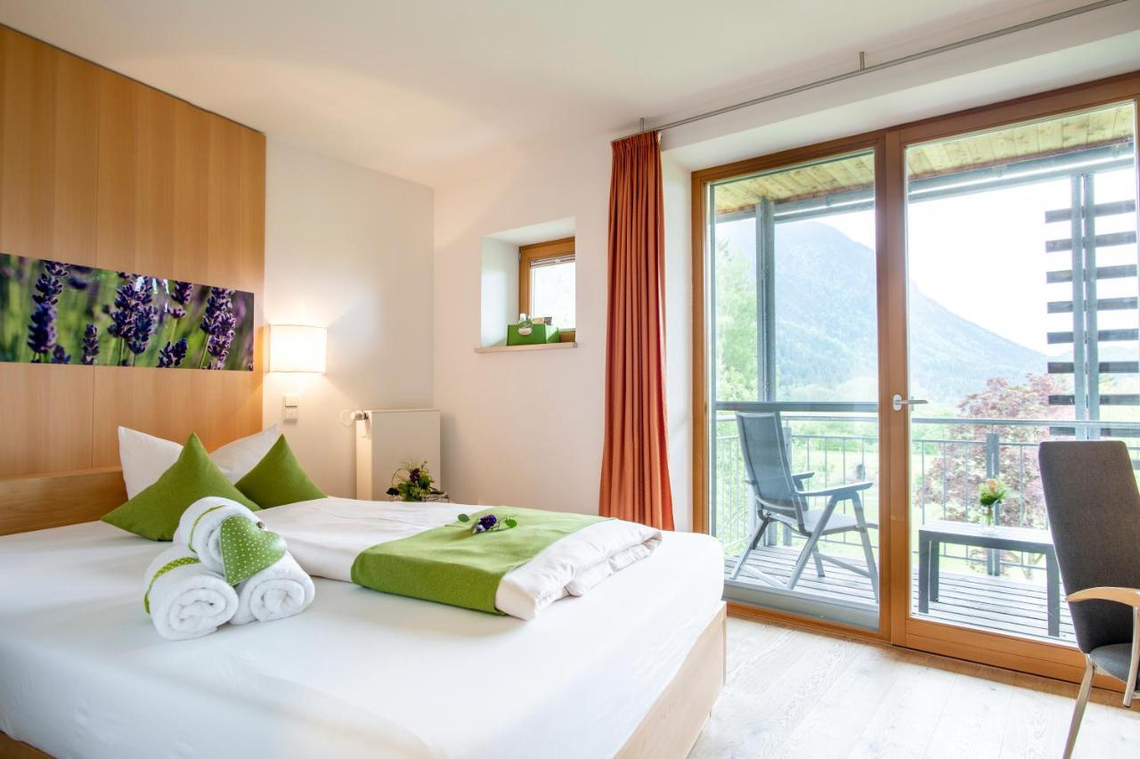 Hotel Alpenblick Ohlstadt Exteriör bild