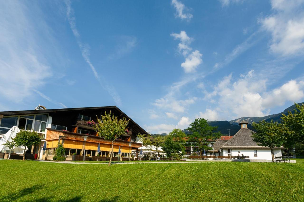 Hotel Alpenblick Ohlstadt Exteriör bild